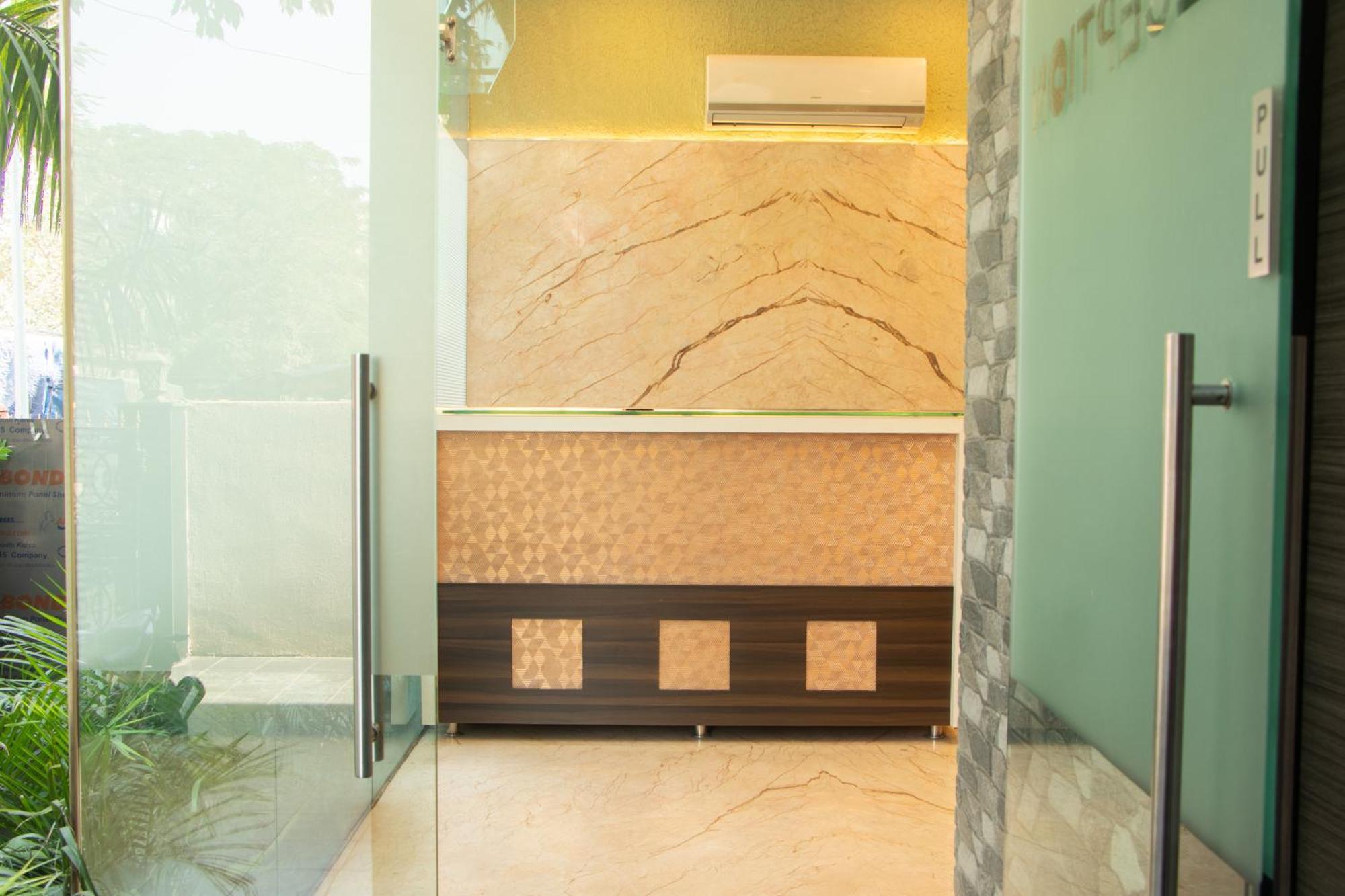 J R Residency Hotel Nova Bombaim Exterior foto